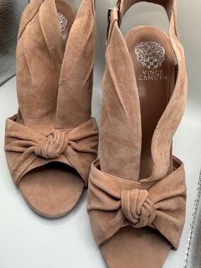 Vince Camuto Knot Slingback Heels in rose